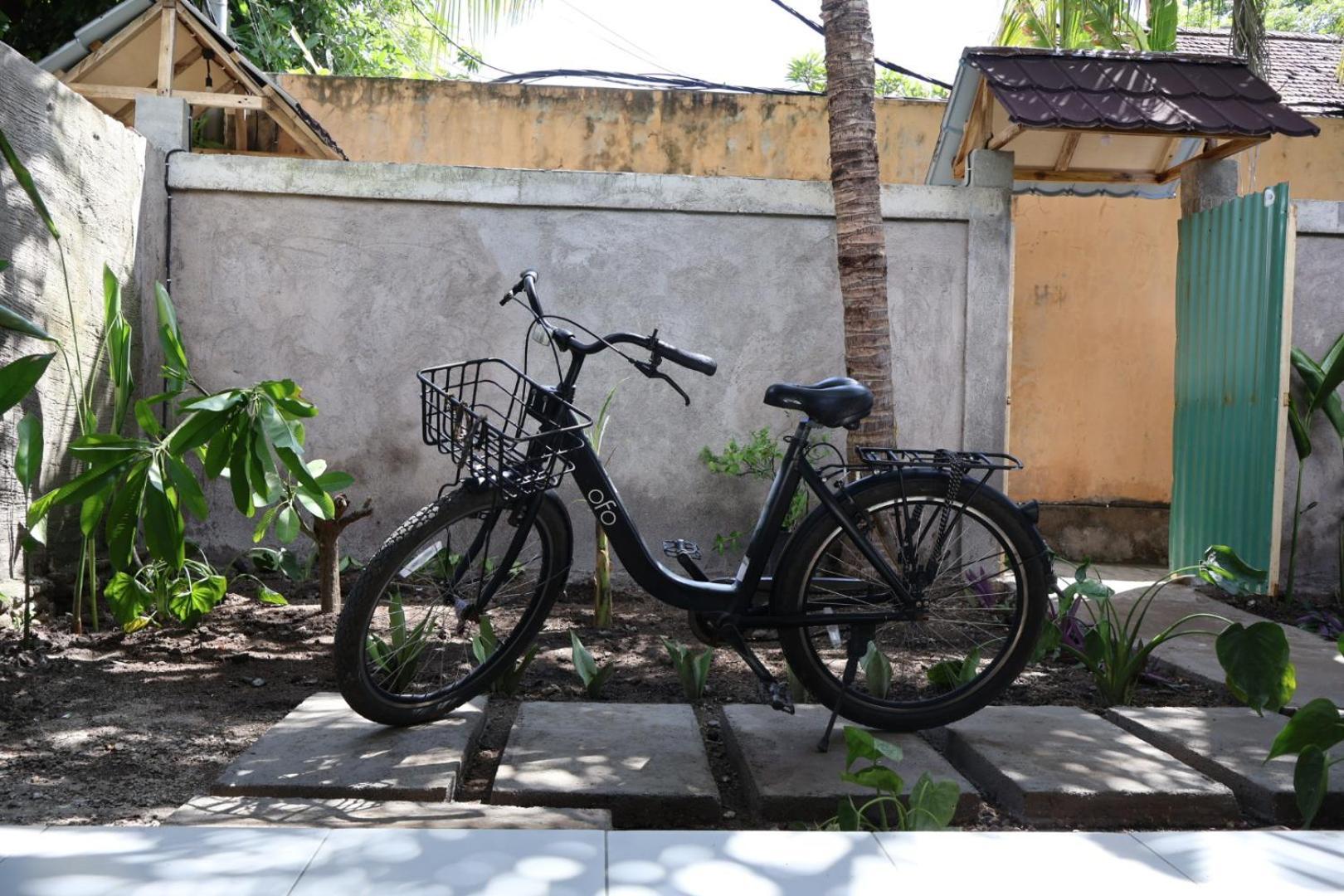 Rumah Tiga Gili Gili Islands Exterior photo